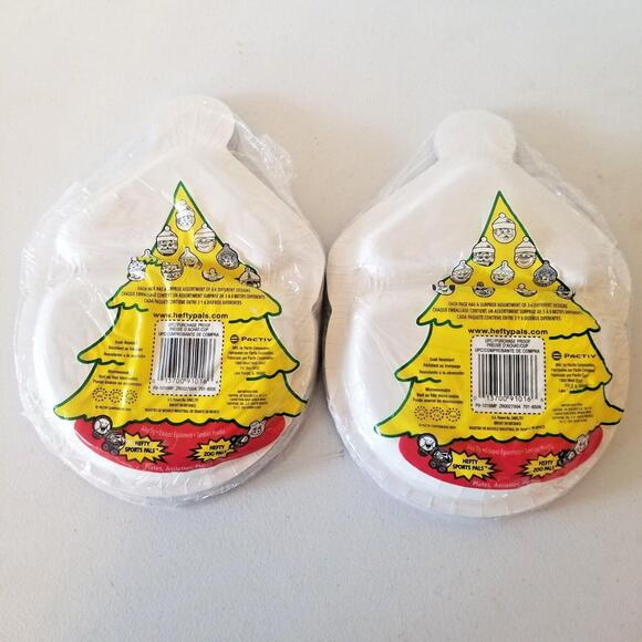 Hefty Merry Pals Paper Plates Assorted Santa Elf, Nutcracker Vintage 2 Packages - Picture 2 of 11